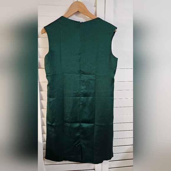 Women’s dressing 👗 - Picture 4 of 8